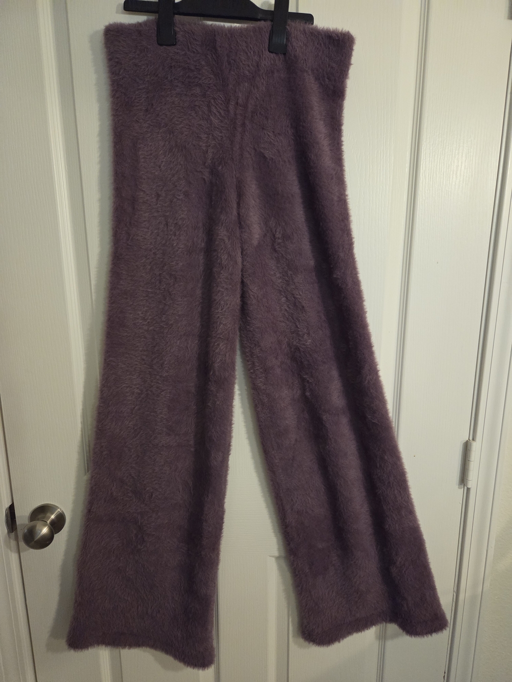 Forever 21 Plush Wide-Leg Pants in Dusty Purple